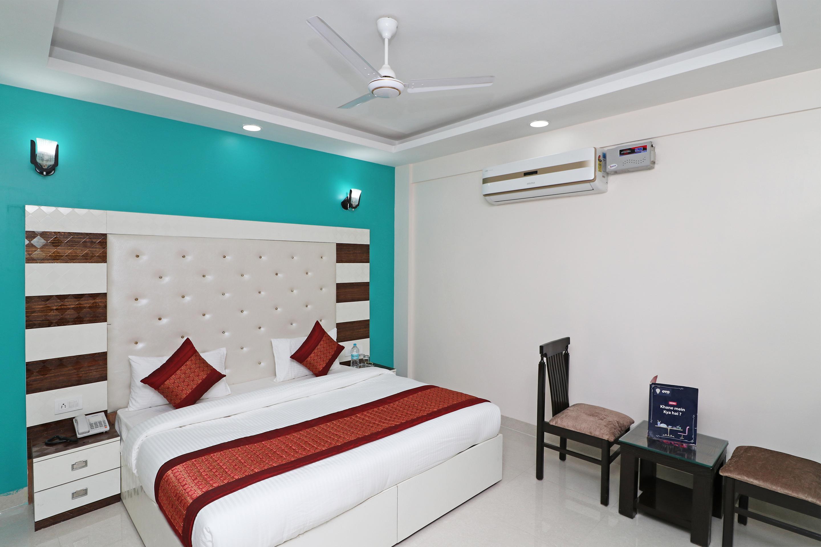 Oyo 12675 Hotel Star Inn Нью-Дели Экстерьер фото