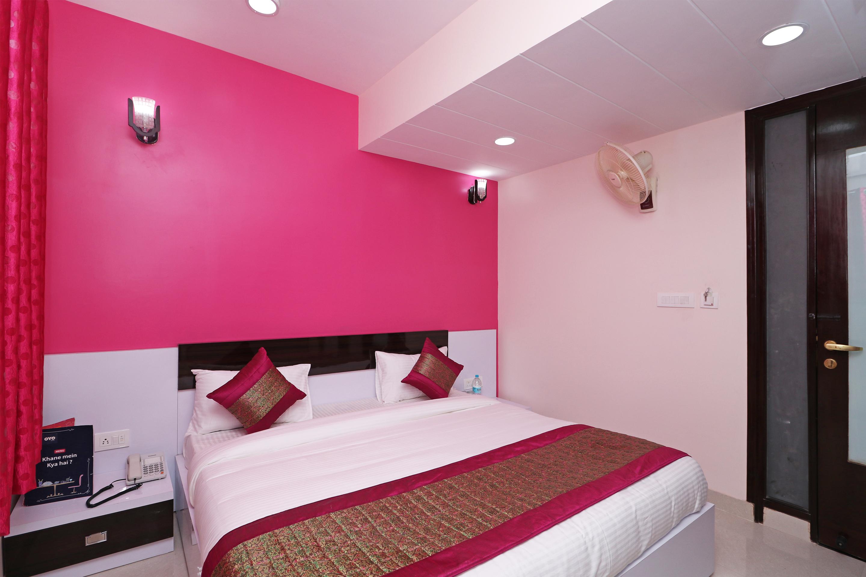 Oyo 12675 Hotel Star Inn Нью-Дели Экстерьер фото