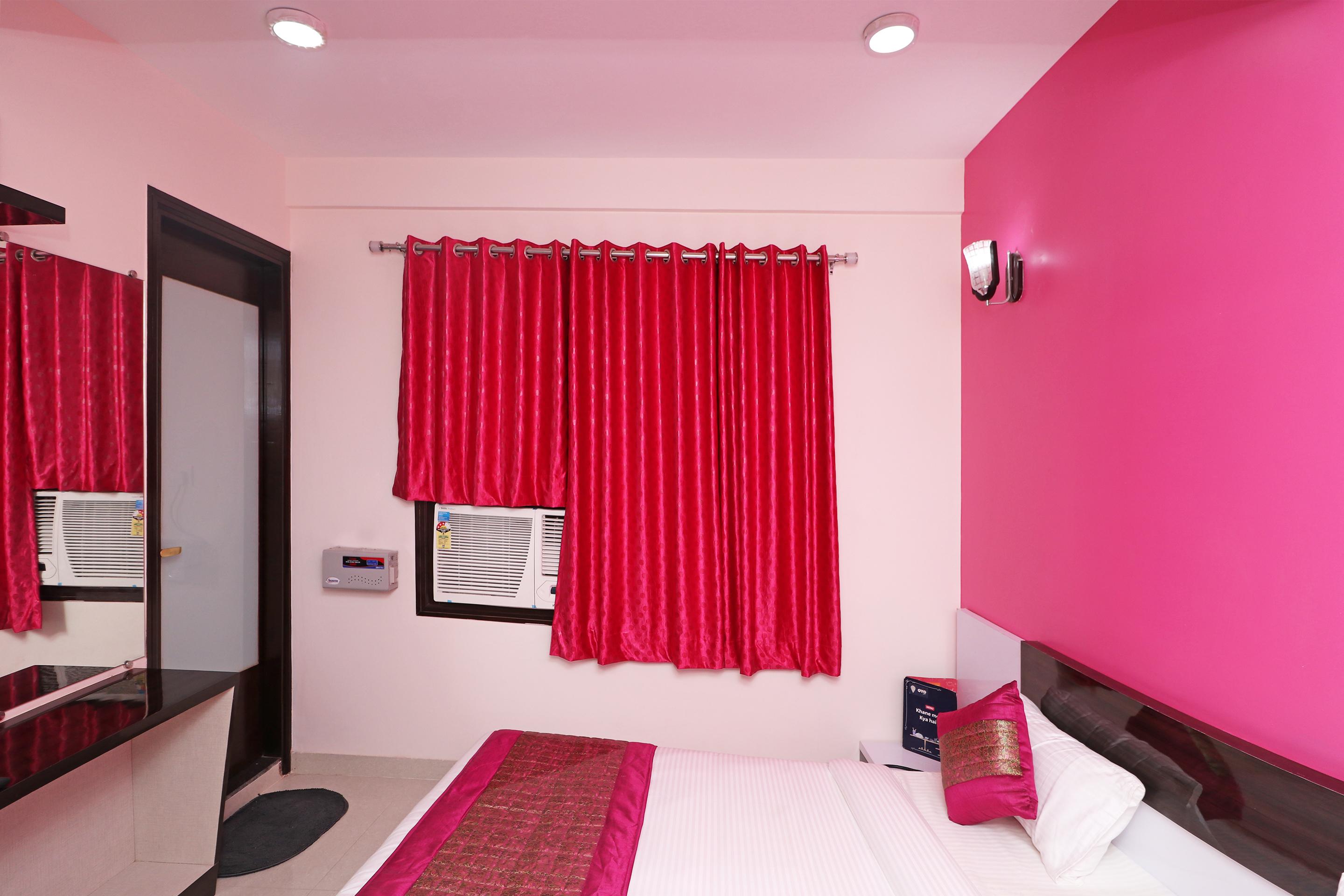 Oyo 12675 Hotel Star Inn Нью-Дели Экстерьер фото