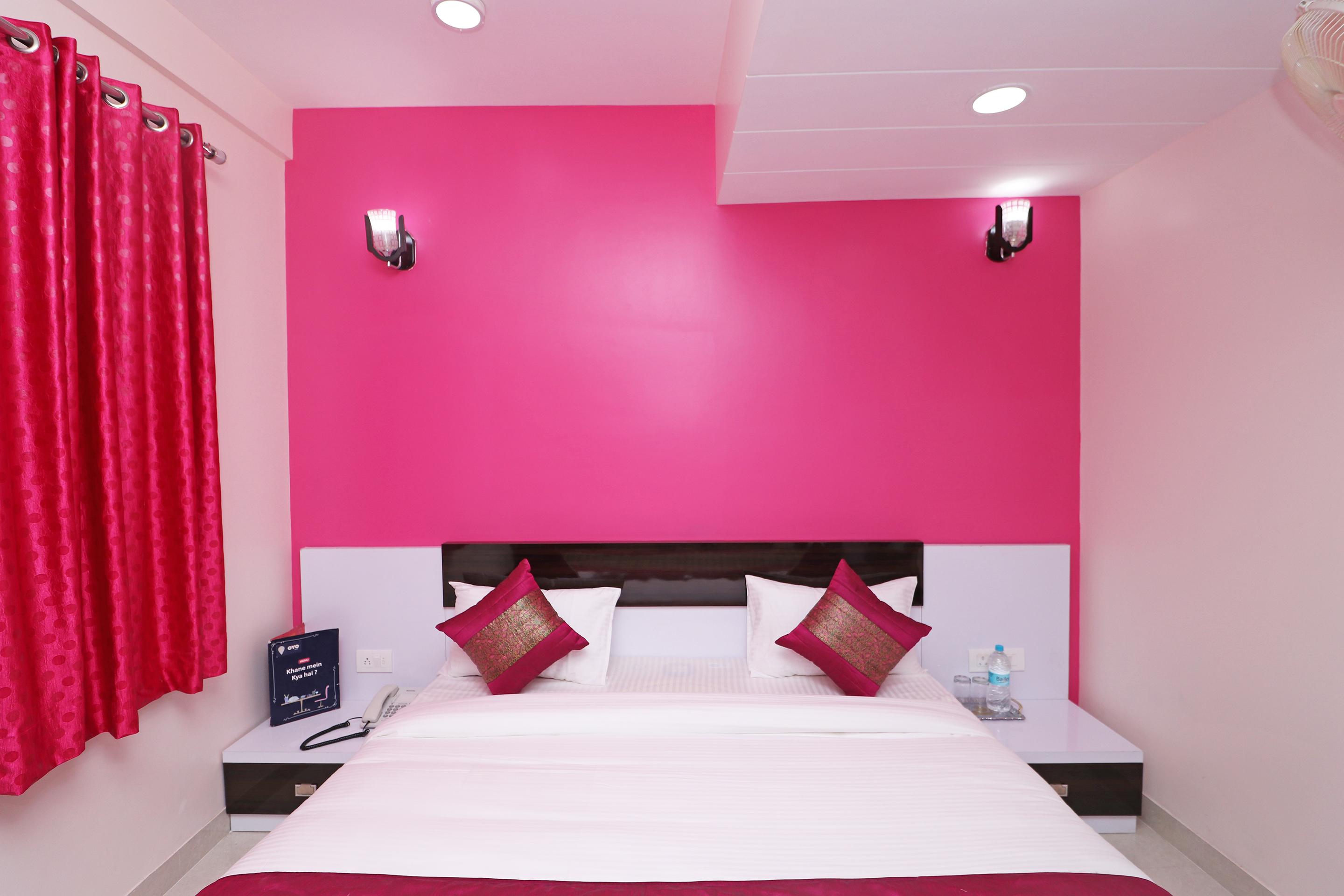 Oyo 12675 Hotel Star Inn Нью-Дели Экстерьер фото